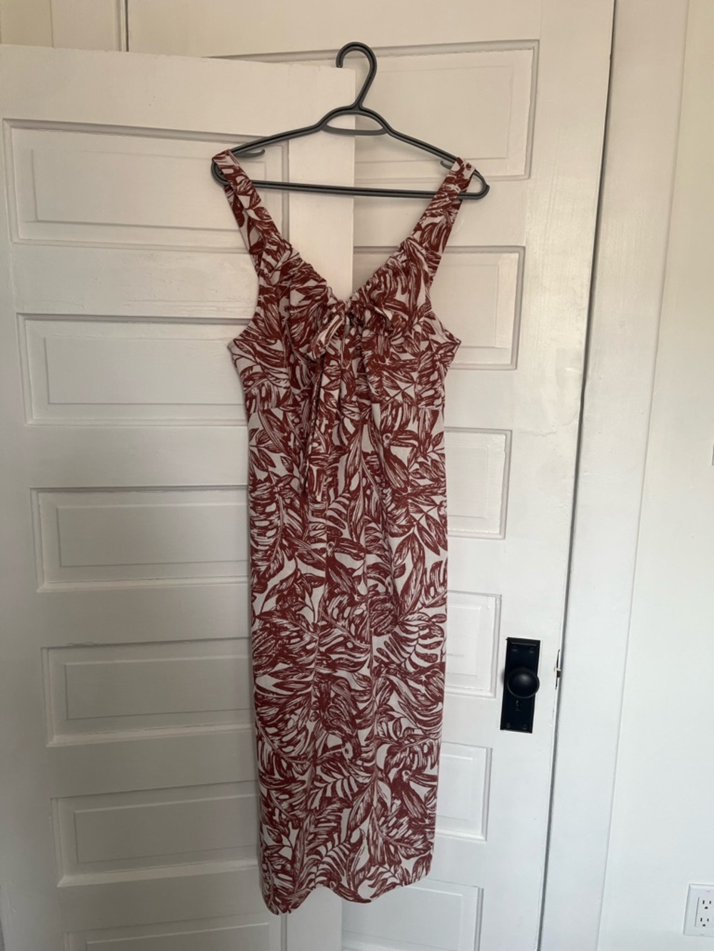 Toucan and Plant Print Tropical Vacation Sleeveless Midi Dress